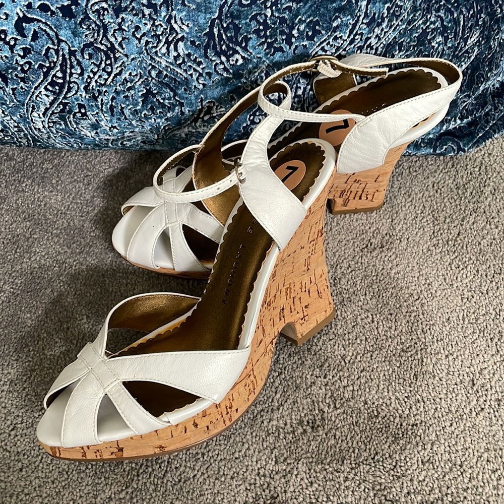 CHINESE LAUNDRY KISS ME GENUINE LEATHER CORK PLATFORM in White, 7M - Picture 4 of 7